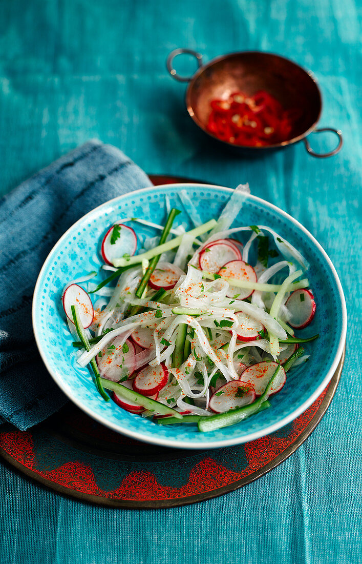 Mouli-Salat mit Rettich