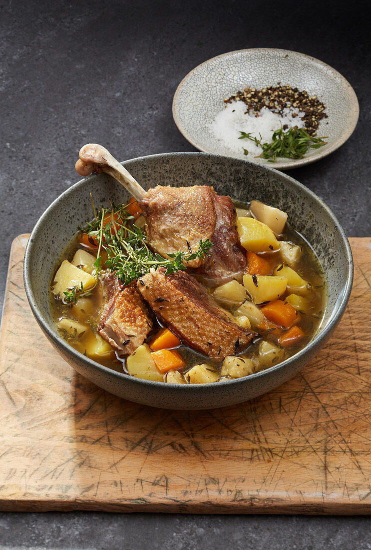 Duck stew with vegetables and thyme