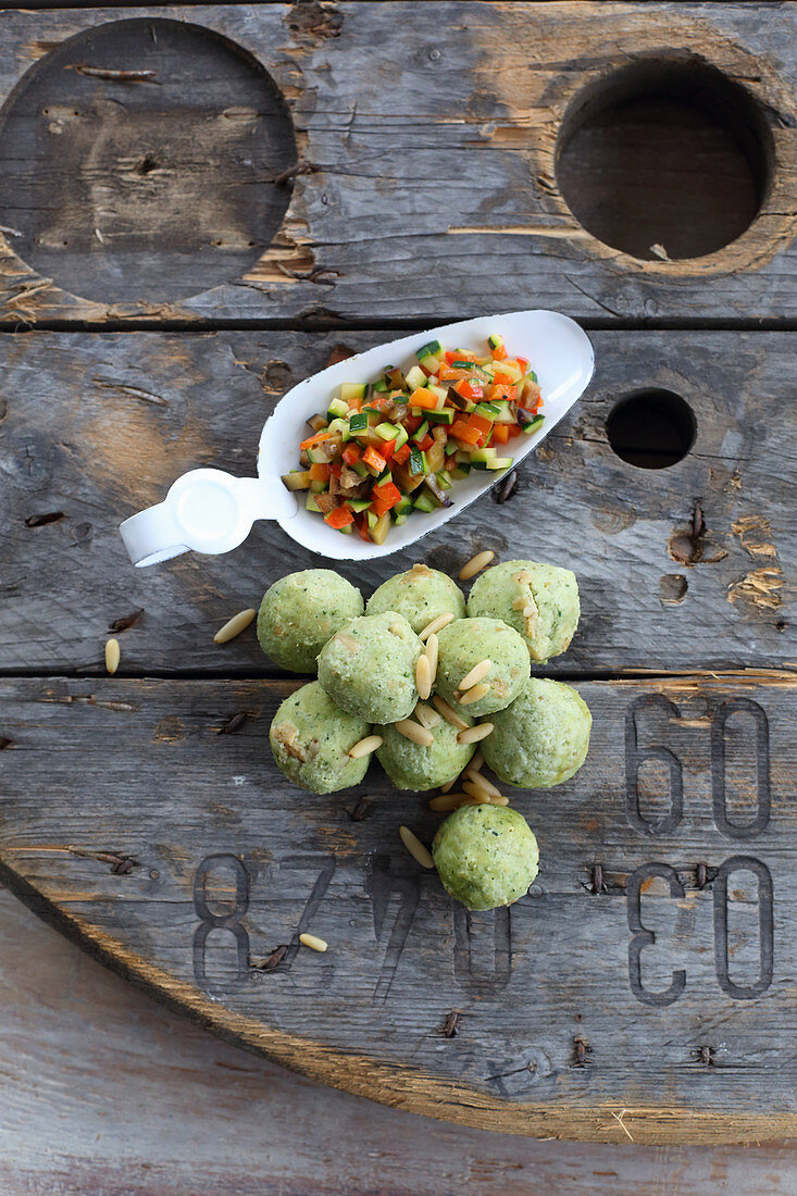 Pesto dumplings with vegetable tartare