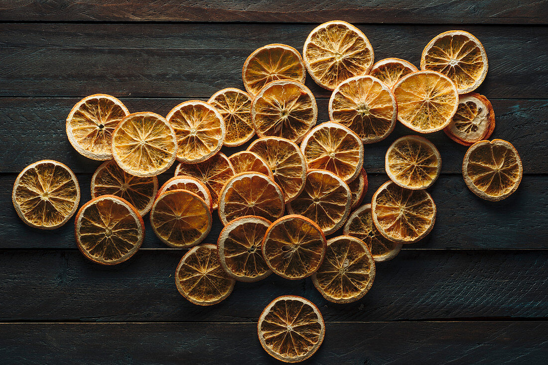 Dried orange slices