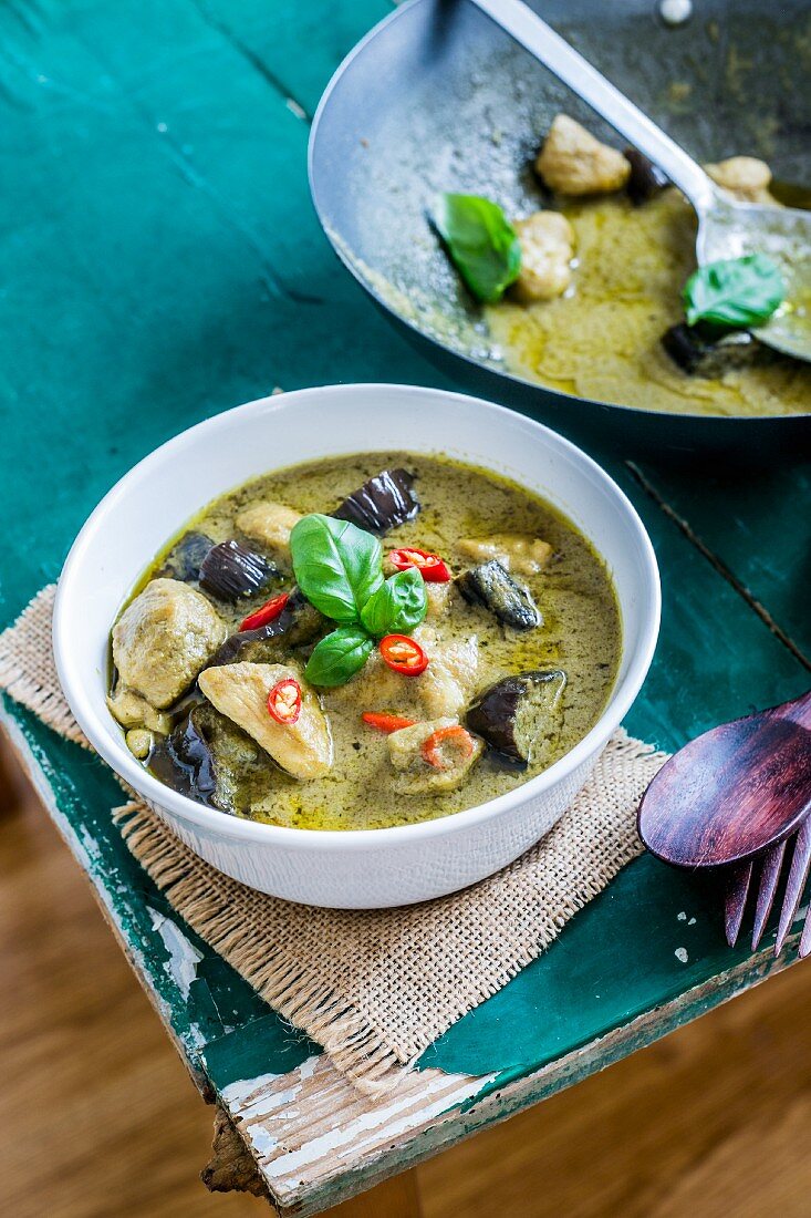 Thai green curry with pork, chicken and shrimp