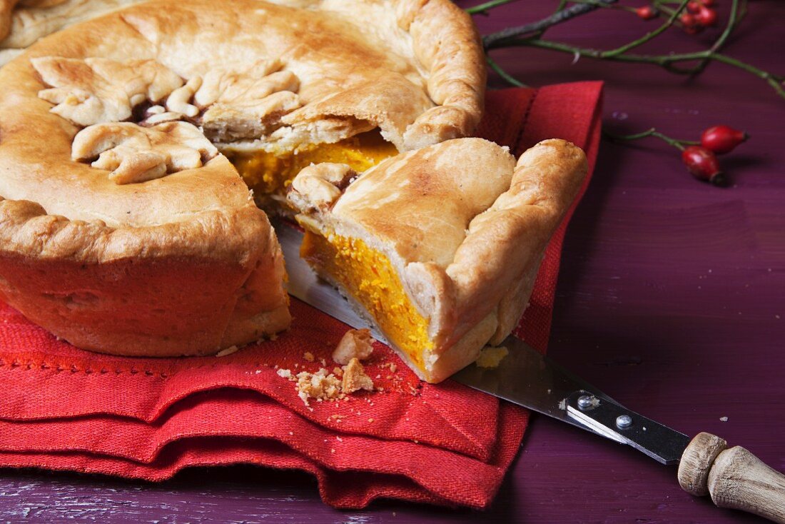 Pumpkin pie with cardamom and sherry