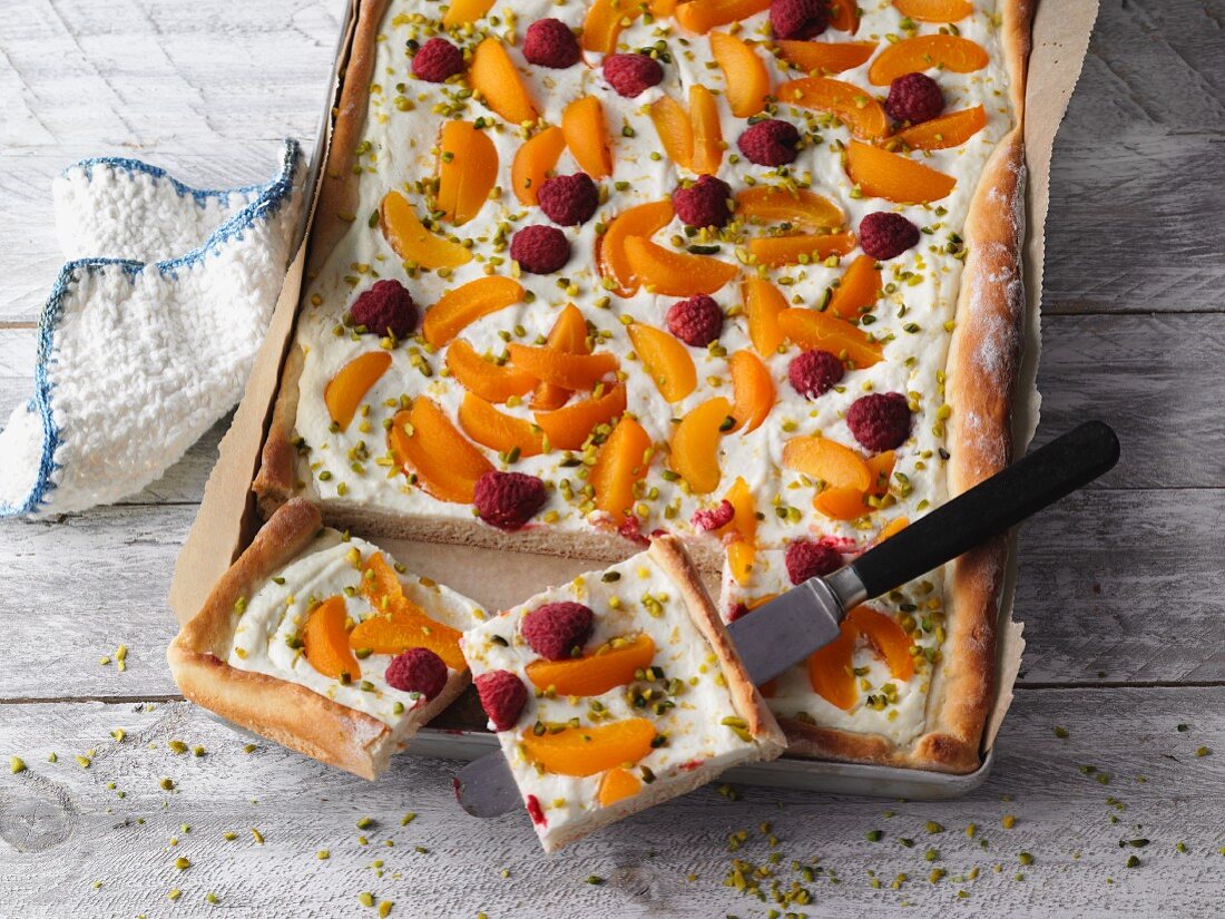 Summery apricot and raspberry pizza