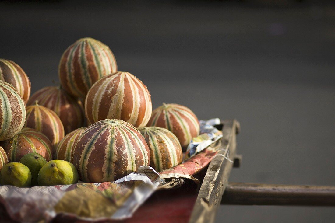 Melonen auf indischer Strasse