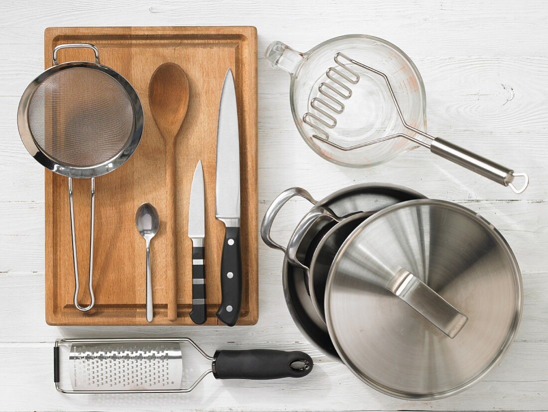 Kitchen utensils for making purees