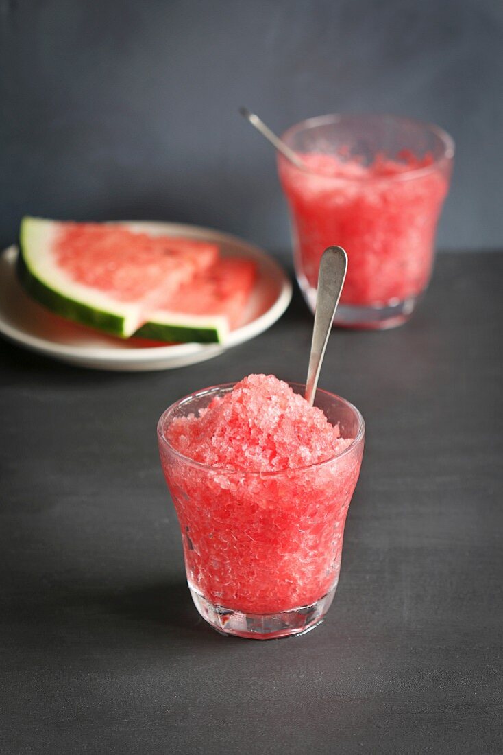 Erfrischendes Wassermelonen-Granita