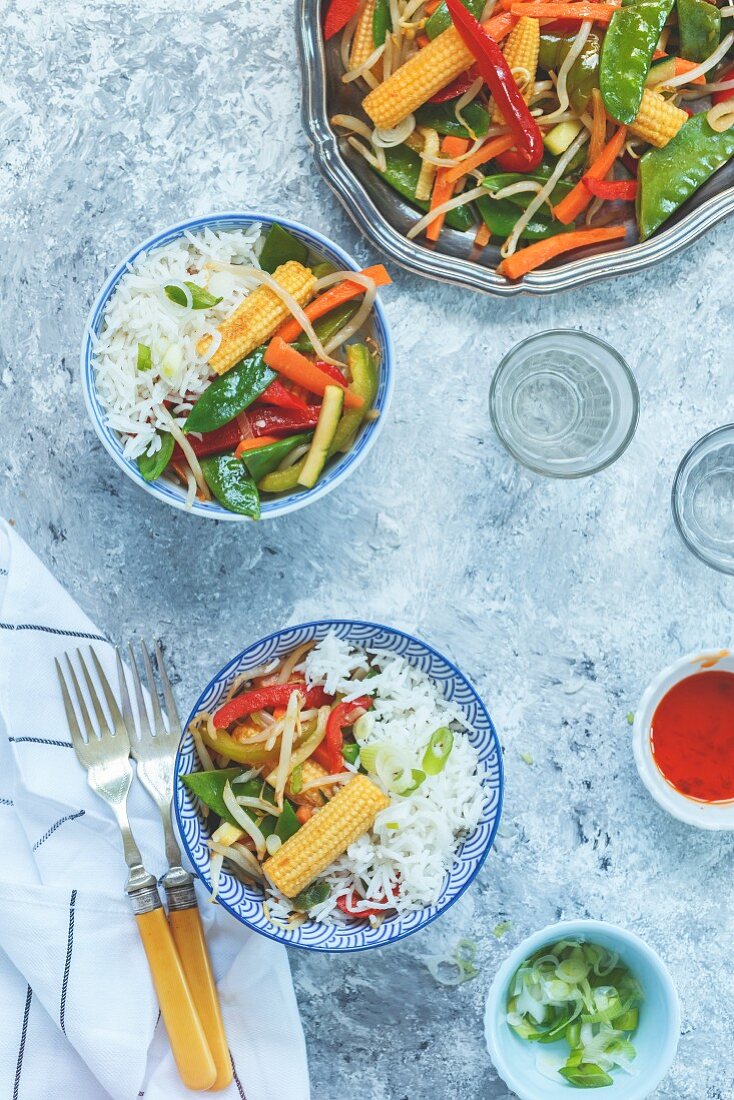 Vegetable Stir Fry Served along with Plain Rice