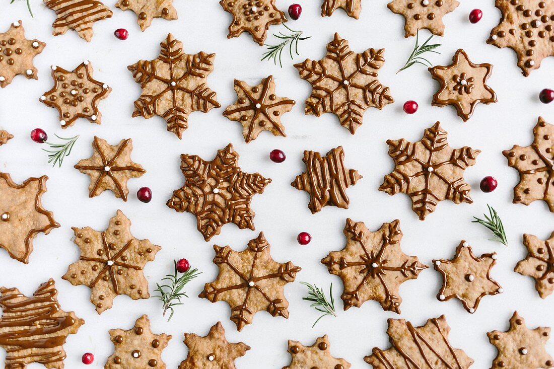 Decorated Snowflake cookies