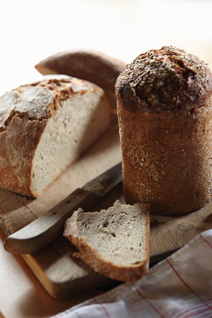 Fresh dark rye bread