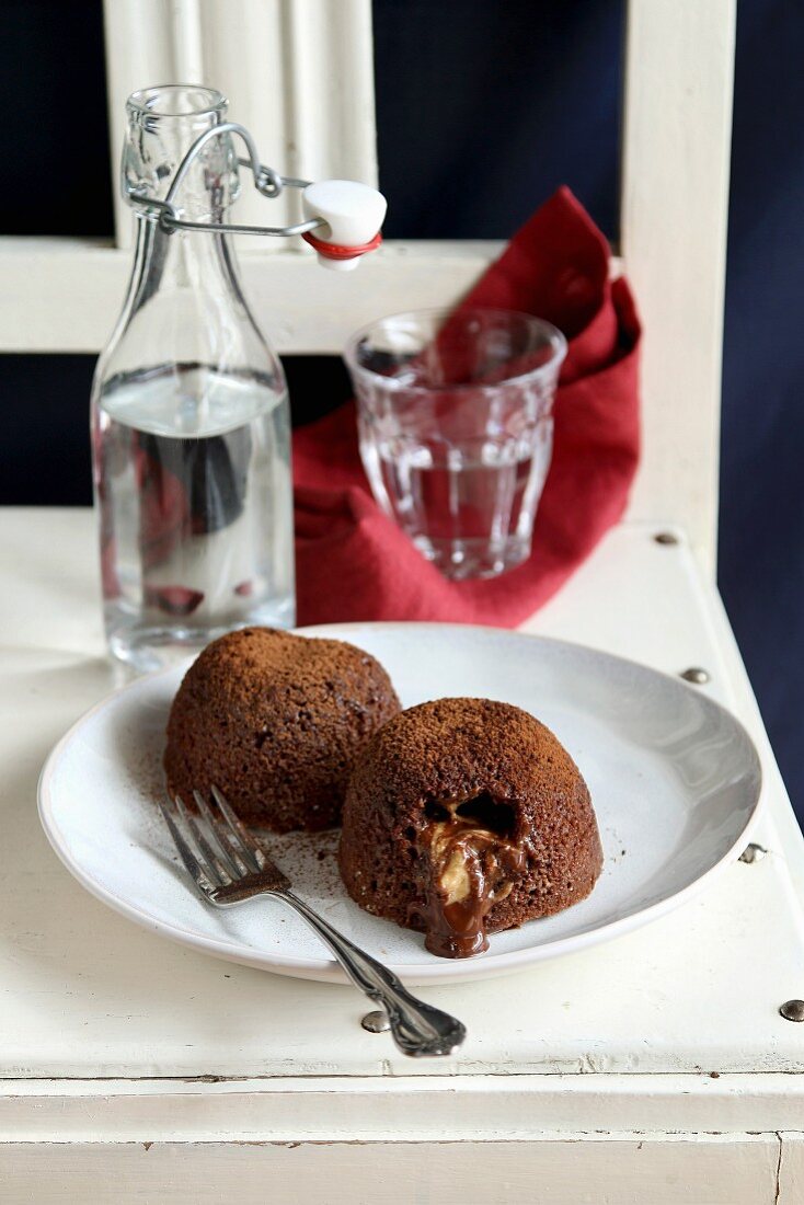 Chocolate Lava Cake mit Erdnussbutterfüllung