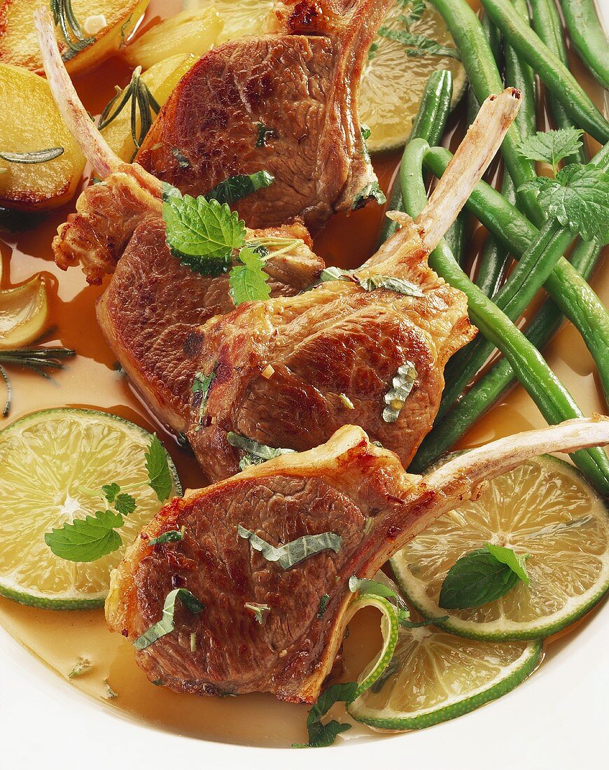 Lamb Chops with Lime Slices