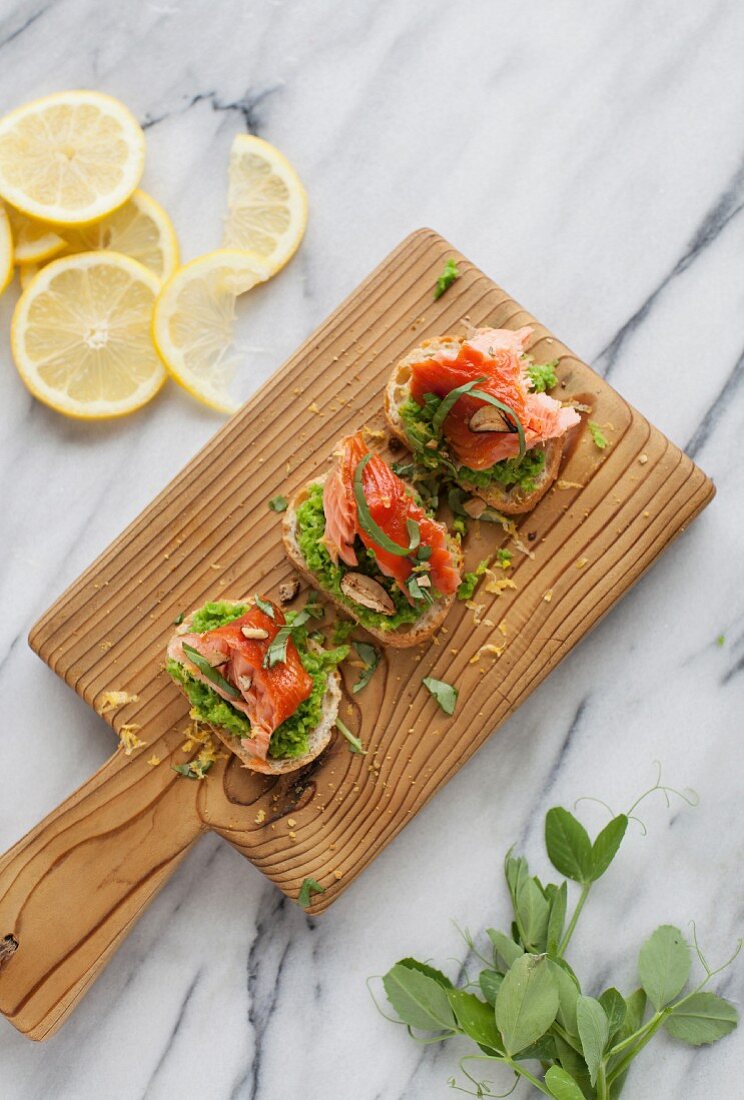 Salmon Crostini with Mashed Peas