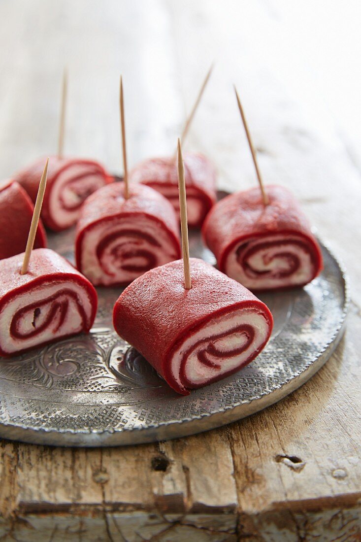 Beetroot rolls on skewers