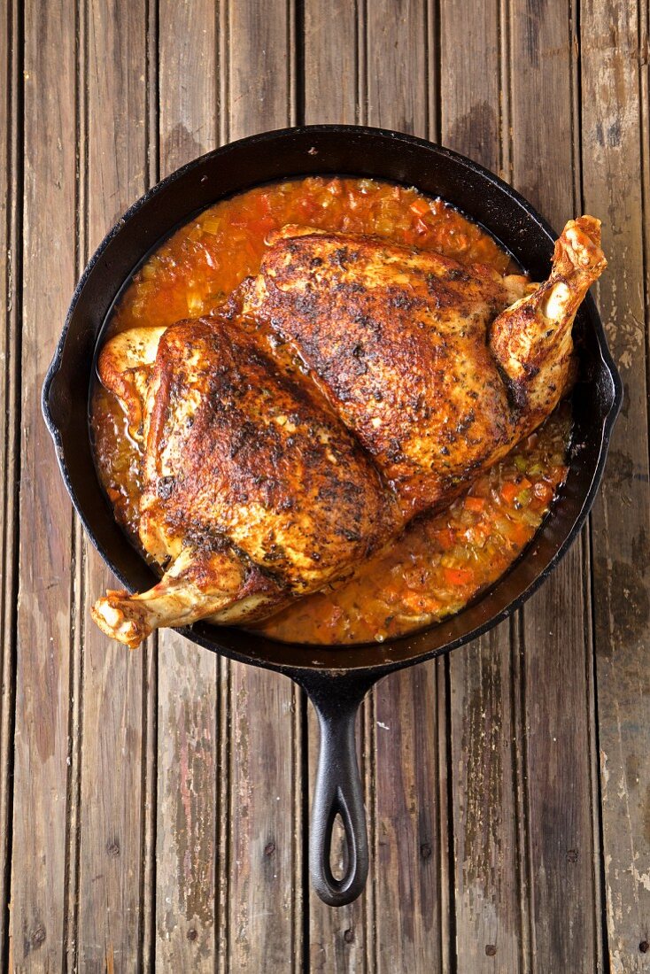 Turkey in a iron skillet With a spicy sos