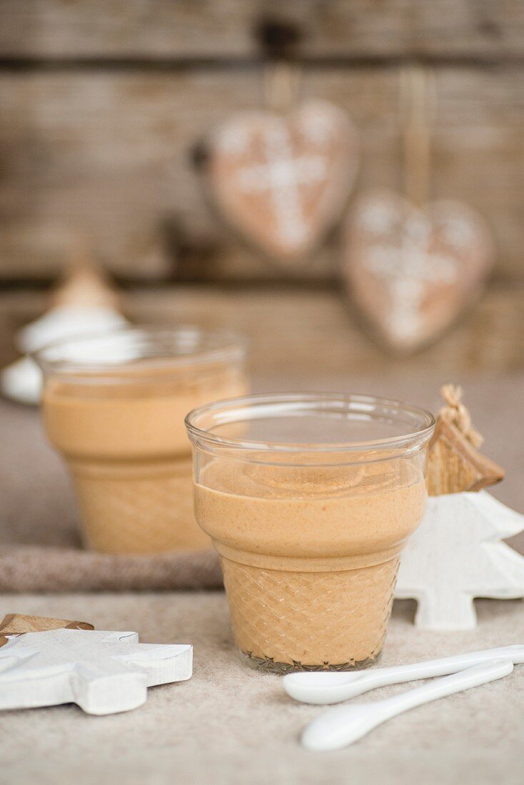 Caramel candy mousse for Christmas