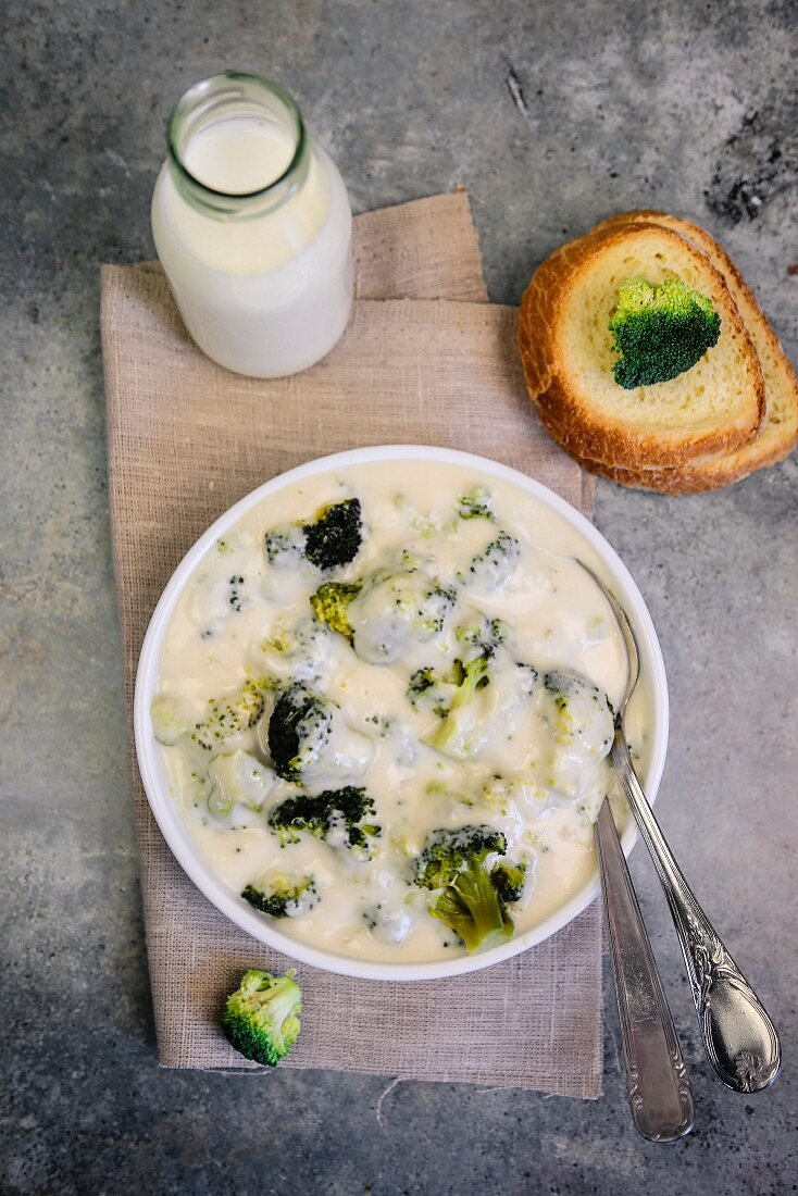 Broccoli in bechamel sauce