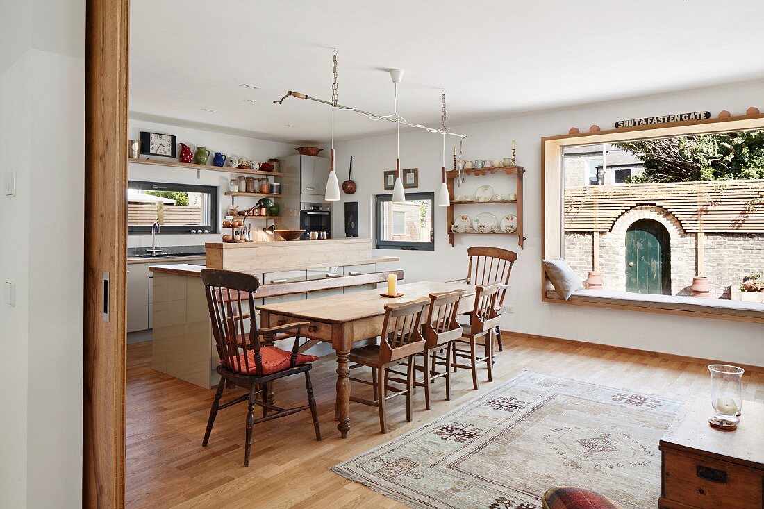 Kitchen-dining room