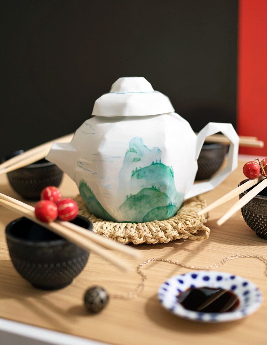 Pretty Japanese teapot
