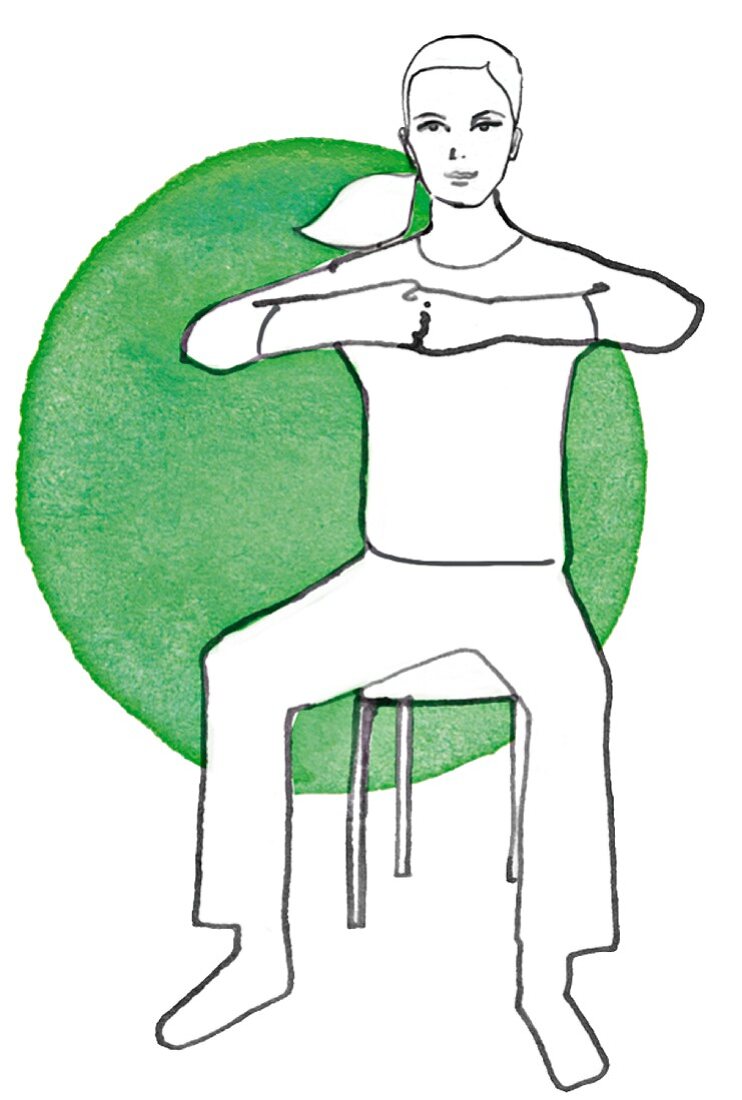 Illustration einer Frau bei Rückengymastik-Übung 'Fingerhakeln'