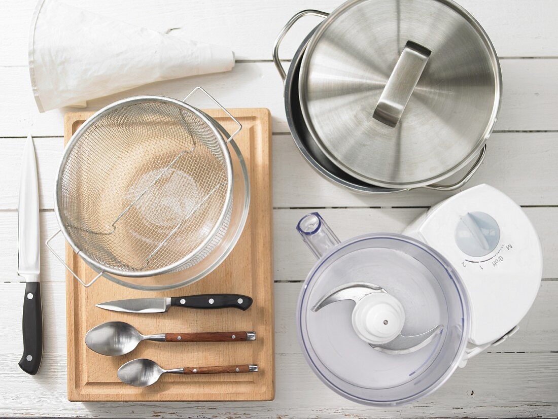 Kitchen utensils for the preparation of cannelloni