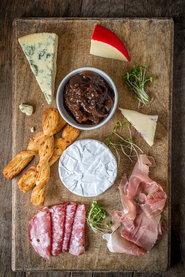 Cheese and Meat Platter with Onion Chutney