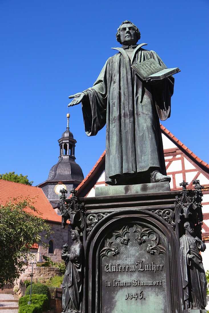 Lutherdenkmal in Möhra, Thüringen, Deutschland