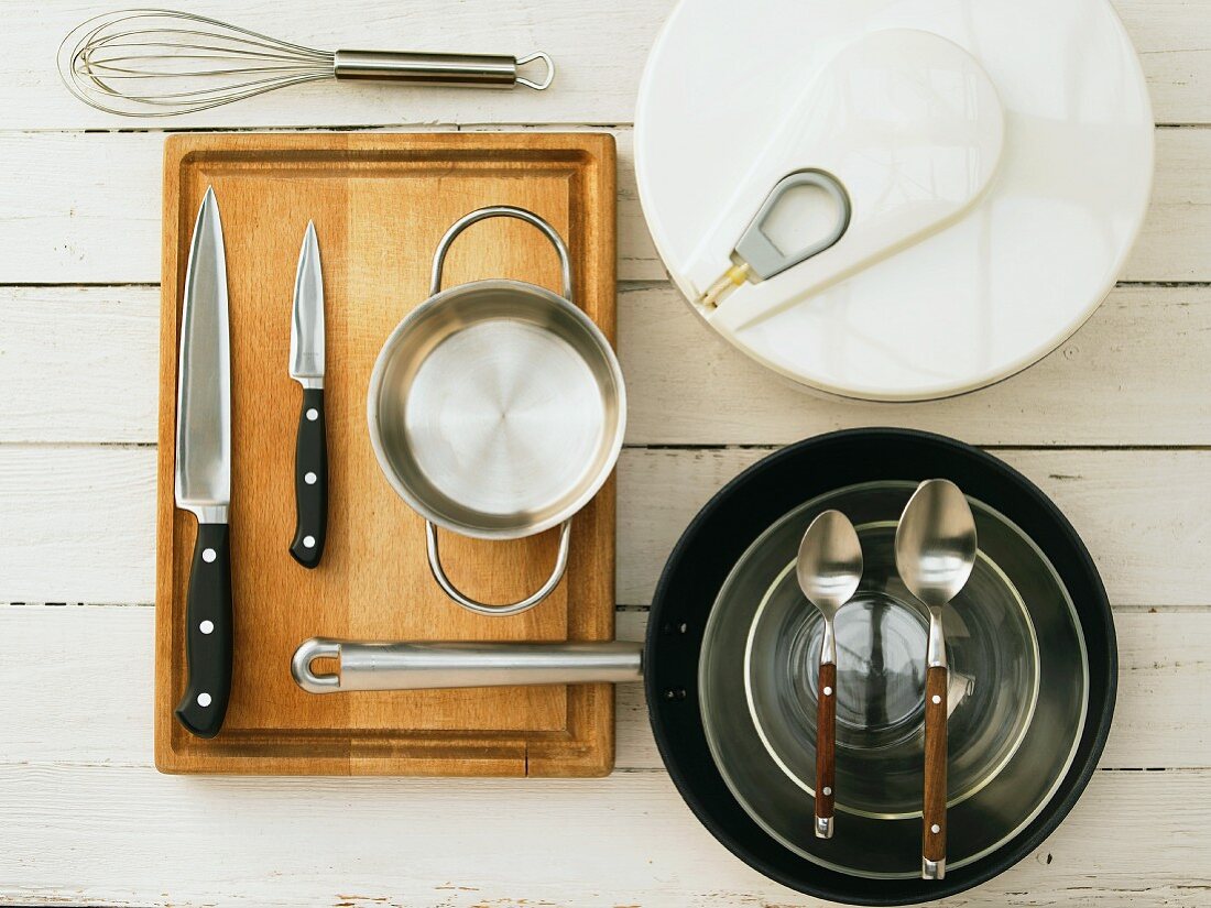 Assorted kitchen utensils for preparing salads