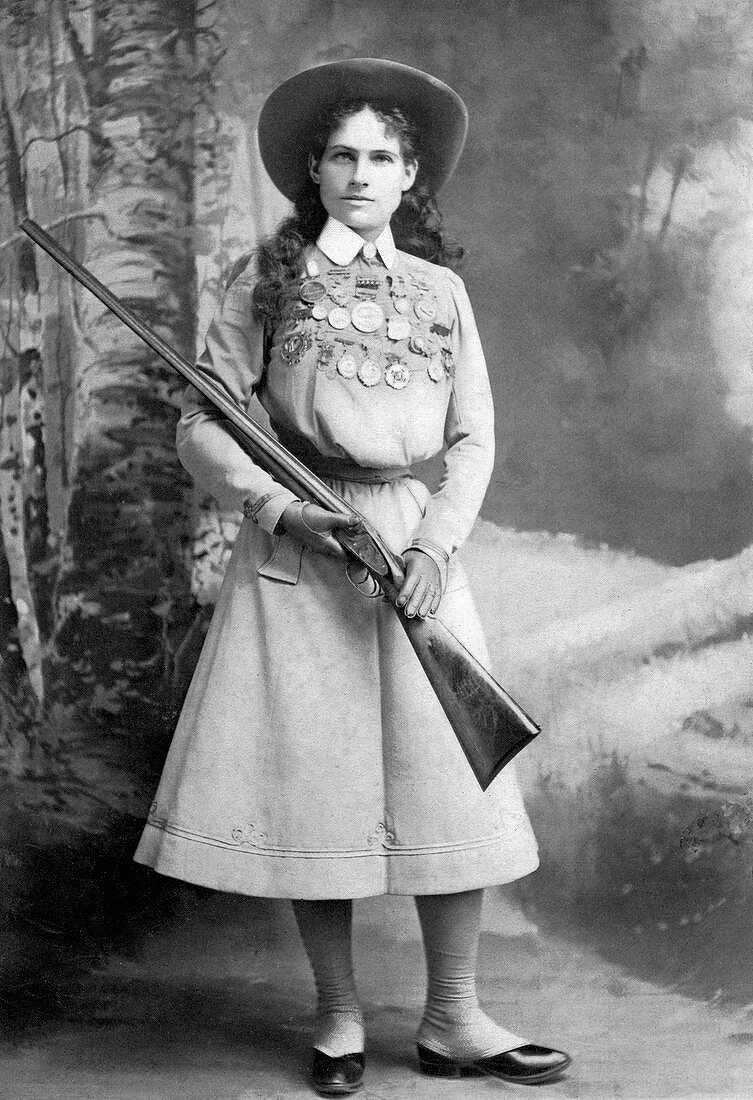 Annie Oakley, American sharpshooter
