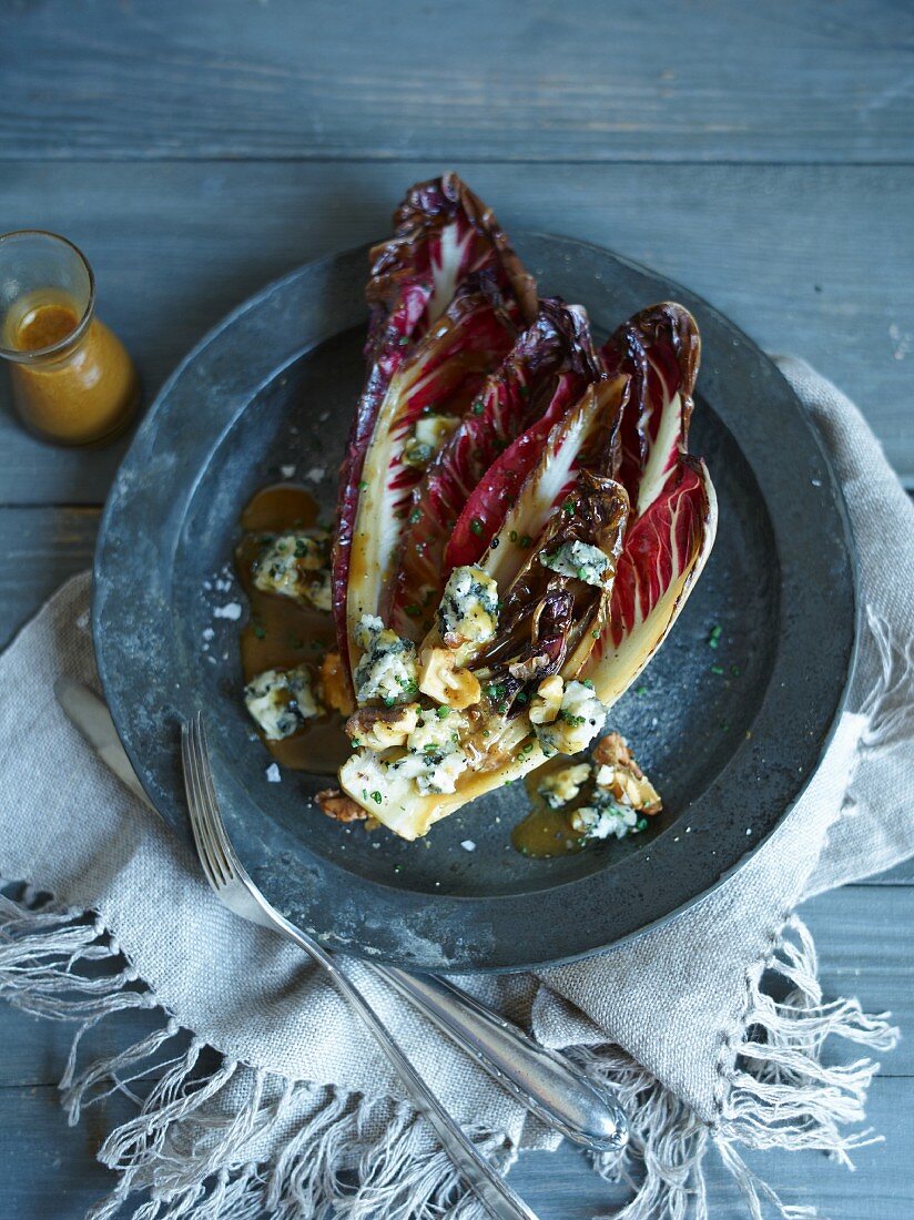 Grilled radicchio with blue cheese
