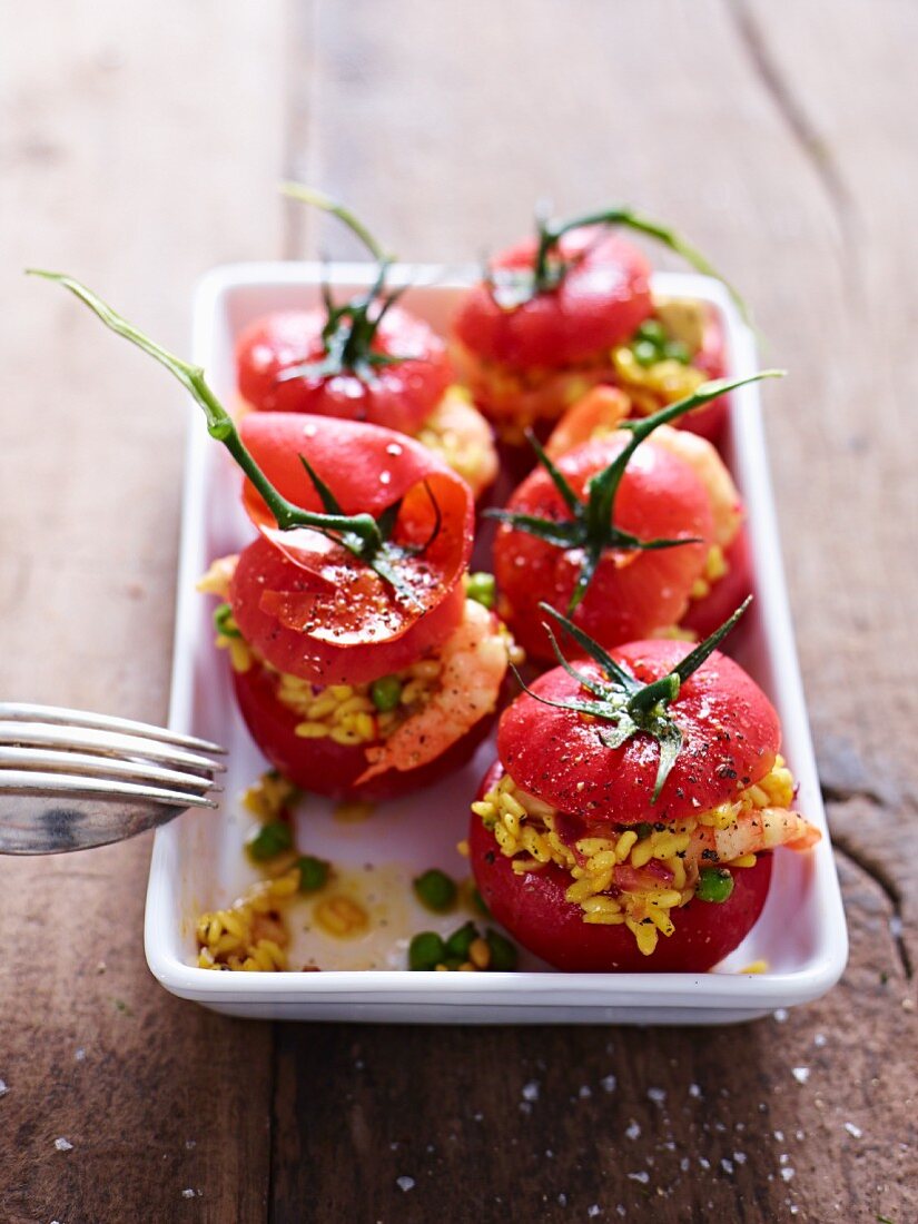 Tomatoes stuffed with paella