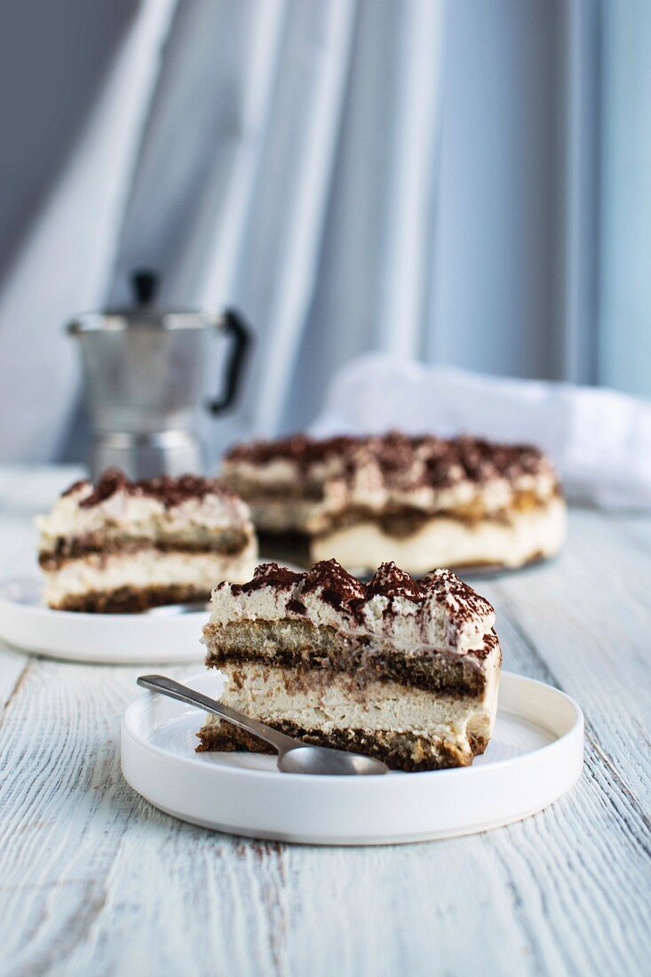 Tiramisu cake