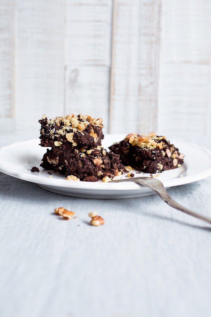 Brownies mit gehackten Nüssen