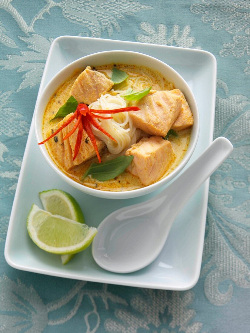 A bowl of Thai salmon laksa