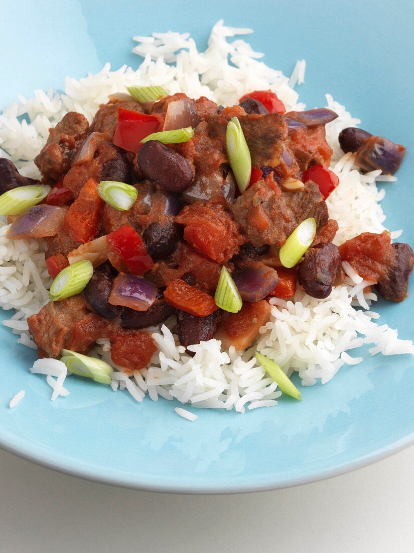 Chili con carne on rice