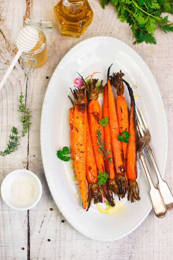 Caramelised carrots with honey and thyme