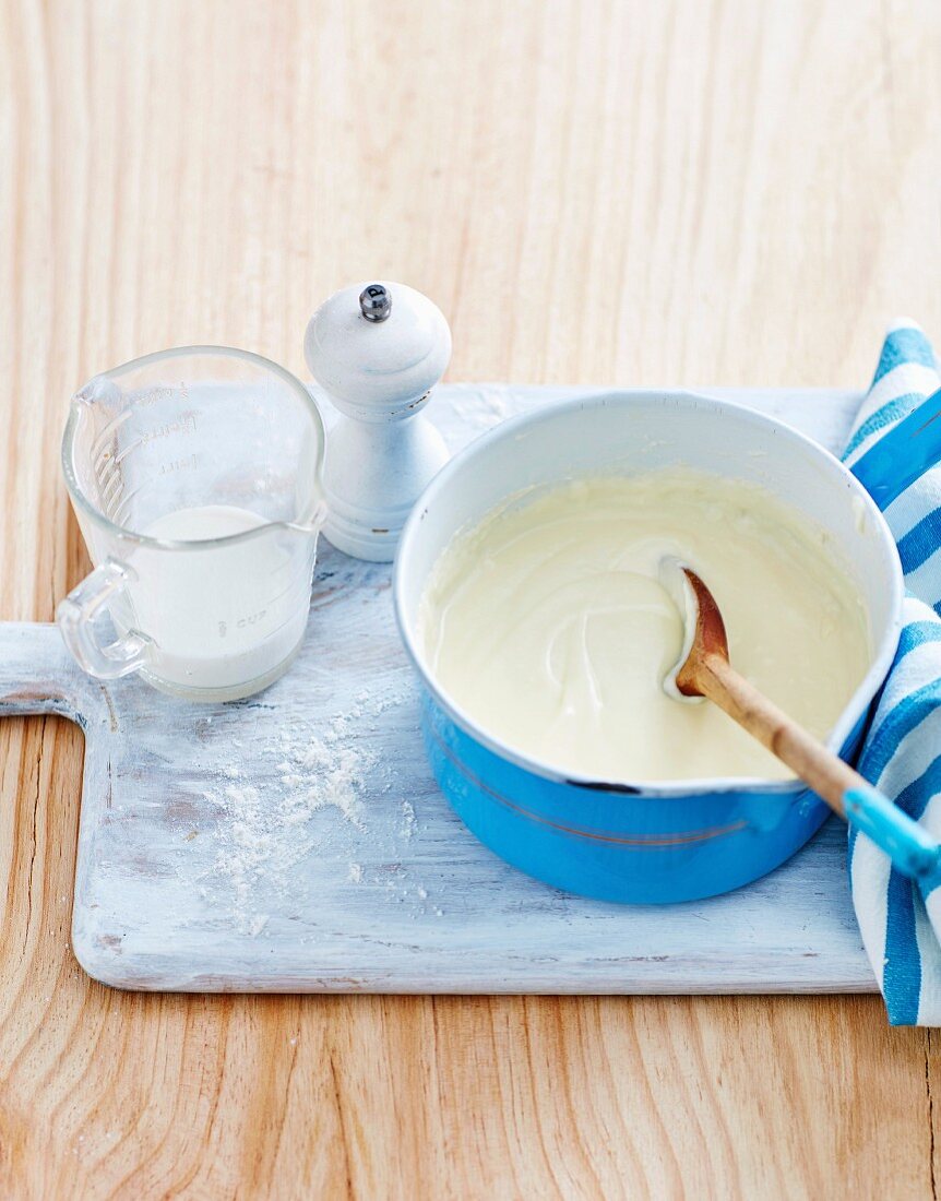 Basic Bechamel Sauce