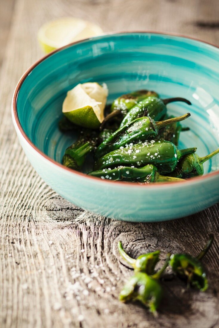 Grilled chilli peppers with sea salt and lime (Mexico)