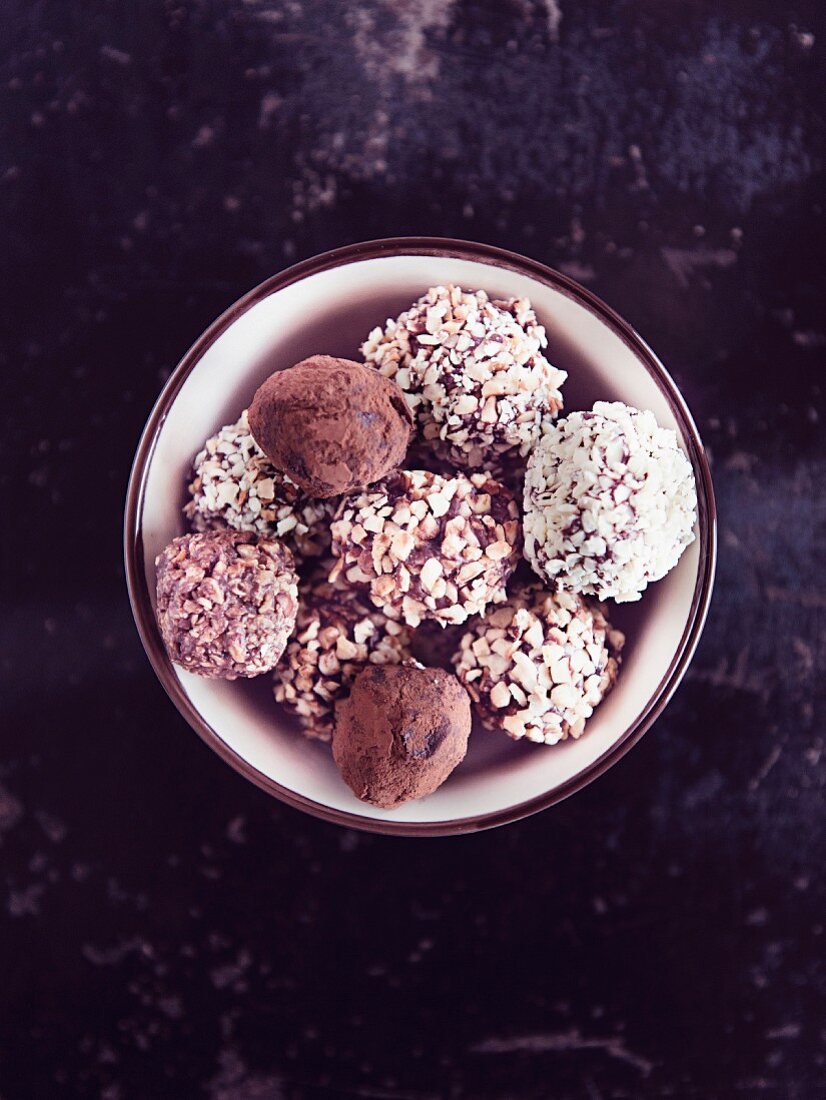 Haselnuss-Trüffel-Cookies (Italien)