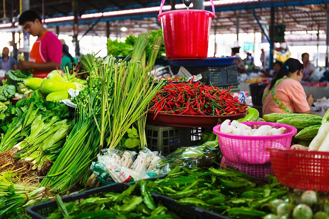 Gemüsestand auf einem Markt, Thailand