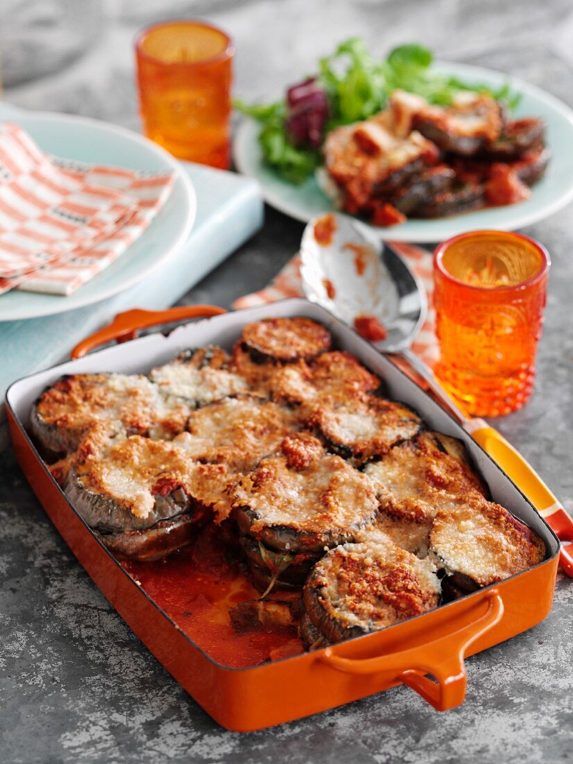 Aubergine and tomato bake with basil (Italy)