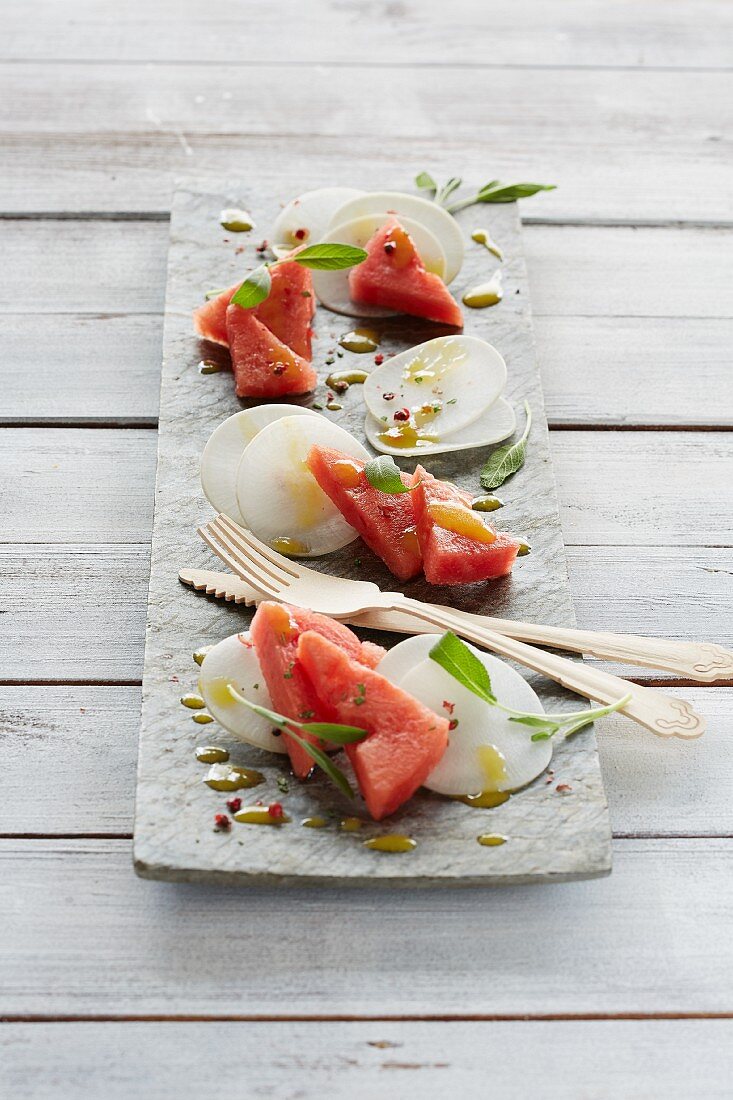 Rettichsalat mit Wassermelone