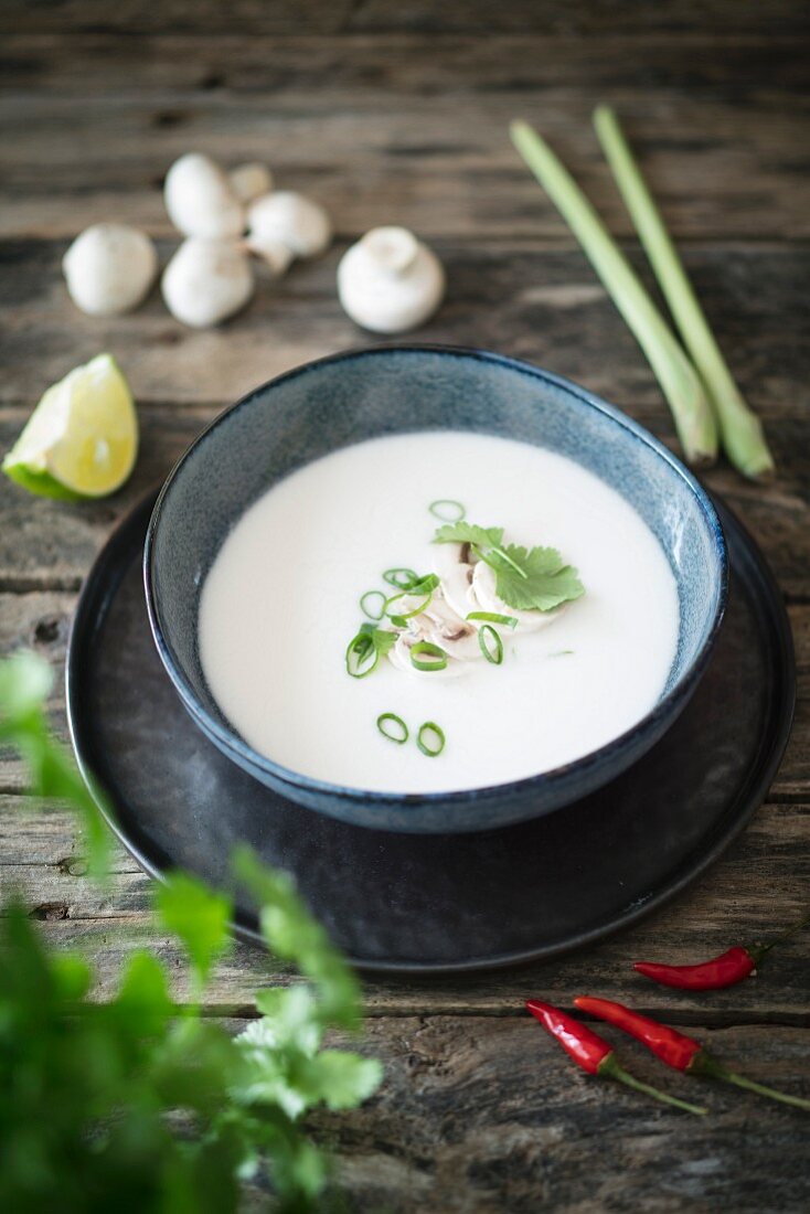 Tom Ka Gai (coconut soup, Thailand)