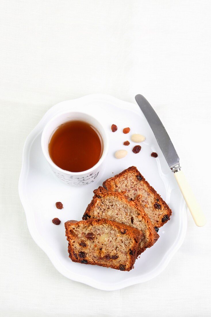 Banana cake and tea