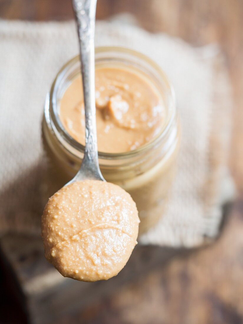 Homemade peanut butter