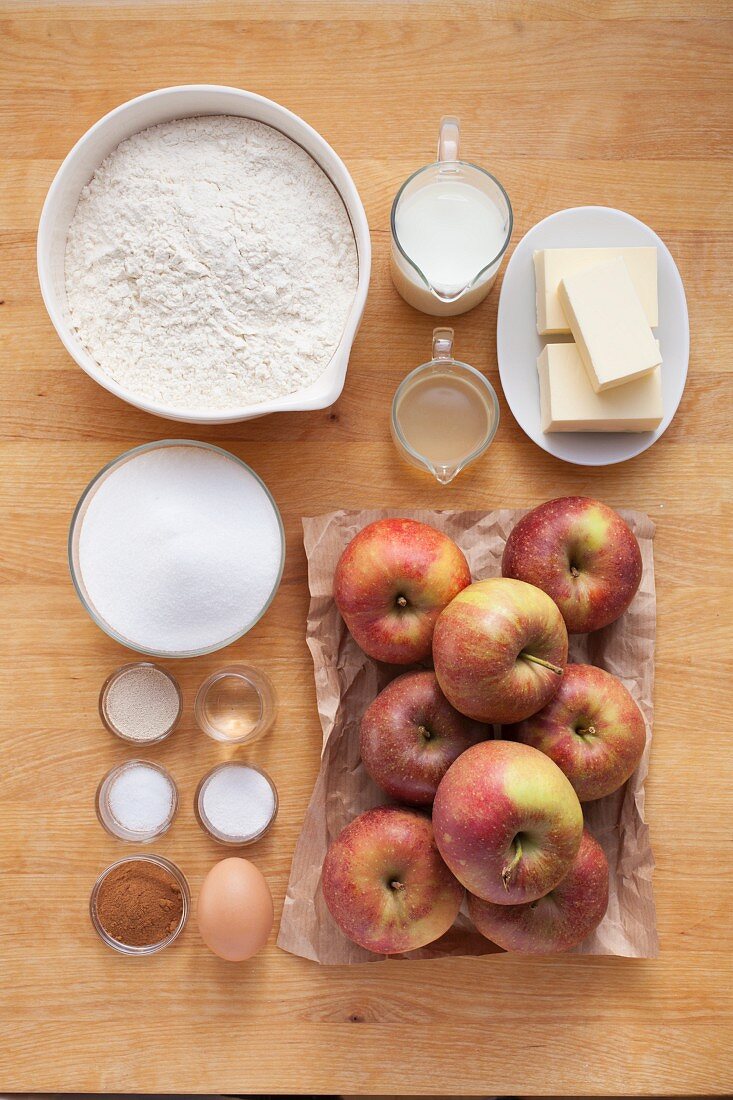 Ingredients for apple crumble cake