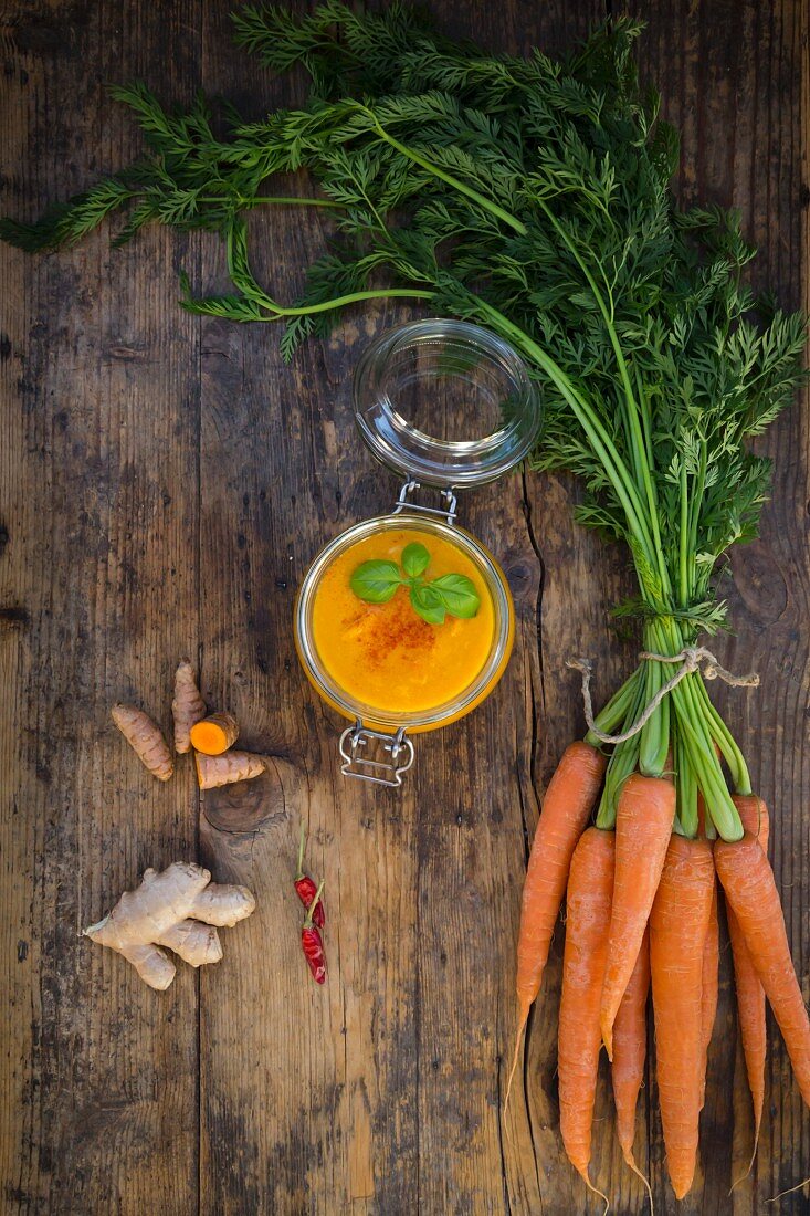 Carrot and turmeric soup with ginger and chilli