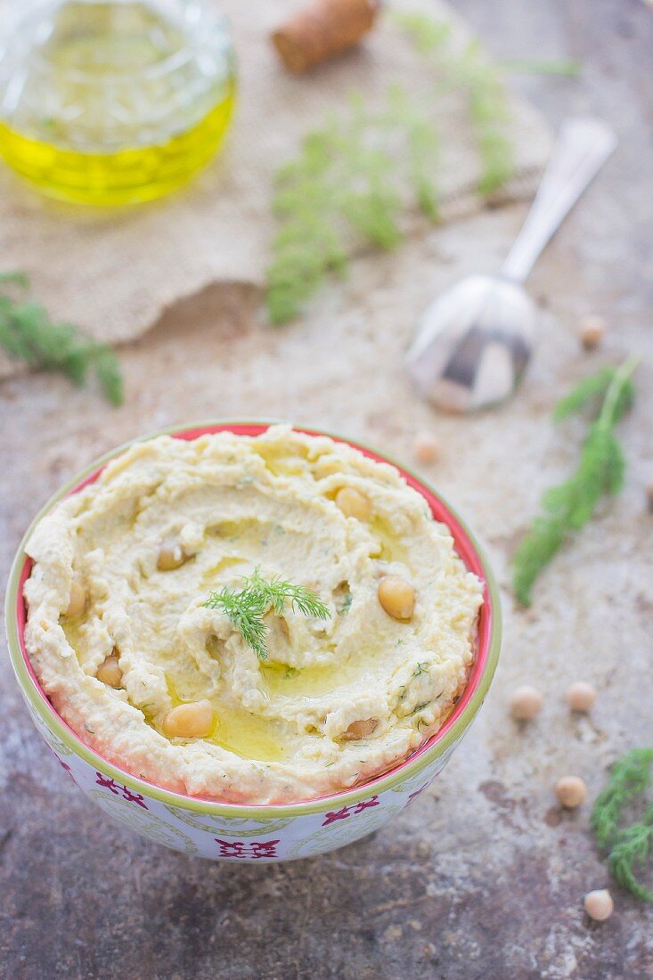 Hummus with fennel