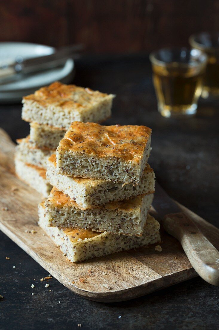 Low-carb linseed and cream cheese focaccia