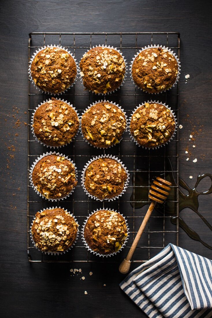 Spiced carrot and apple cupcakes with oatmeal