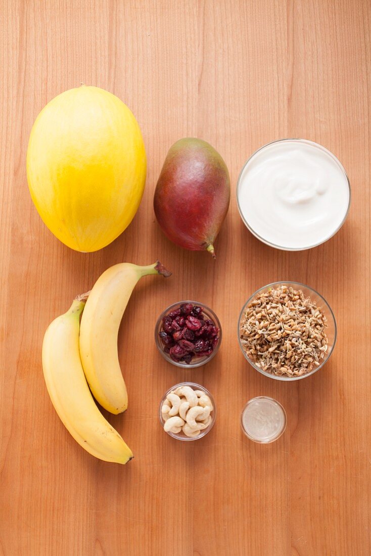 Ingredients for making muesli with grain and fruit
